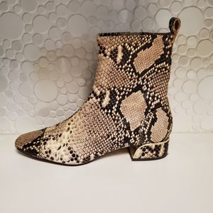 Massimo Dutti Snake Skin Look Ankle Boots Booties